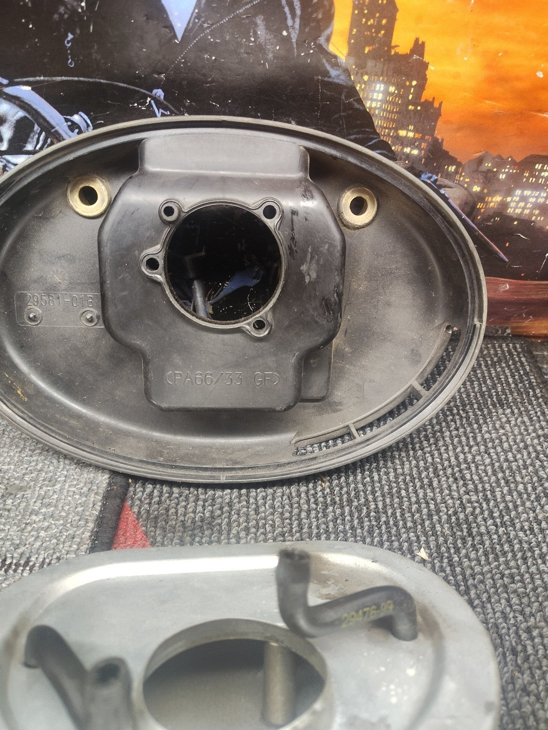  OEM Harley 96"  2007 Dyna Street Bob Air Cleaner ASSEMBLY  29581-01B