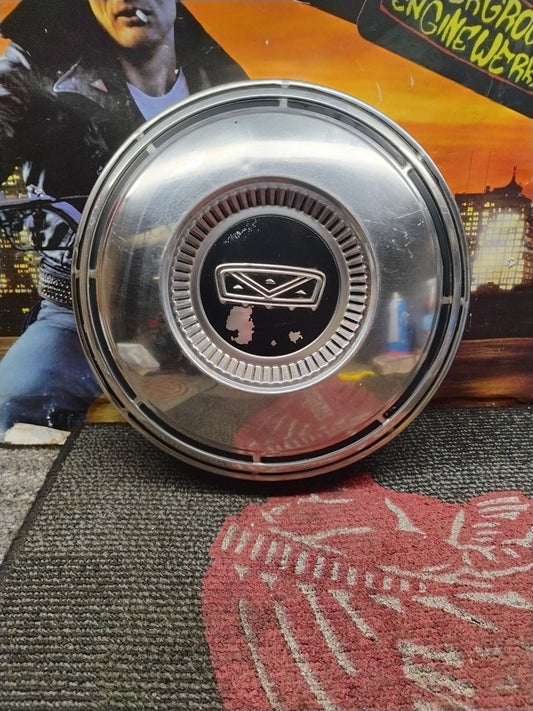 1968 1969 Ford Fairlane Torino Falcon Custom Galaxie ORIG DOG-DISH WHEEL HUB CAP