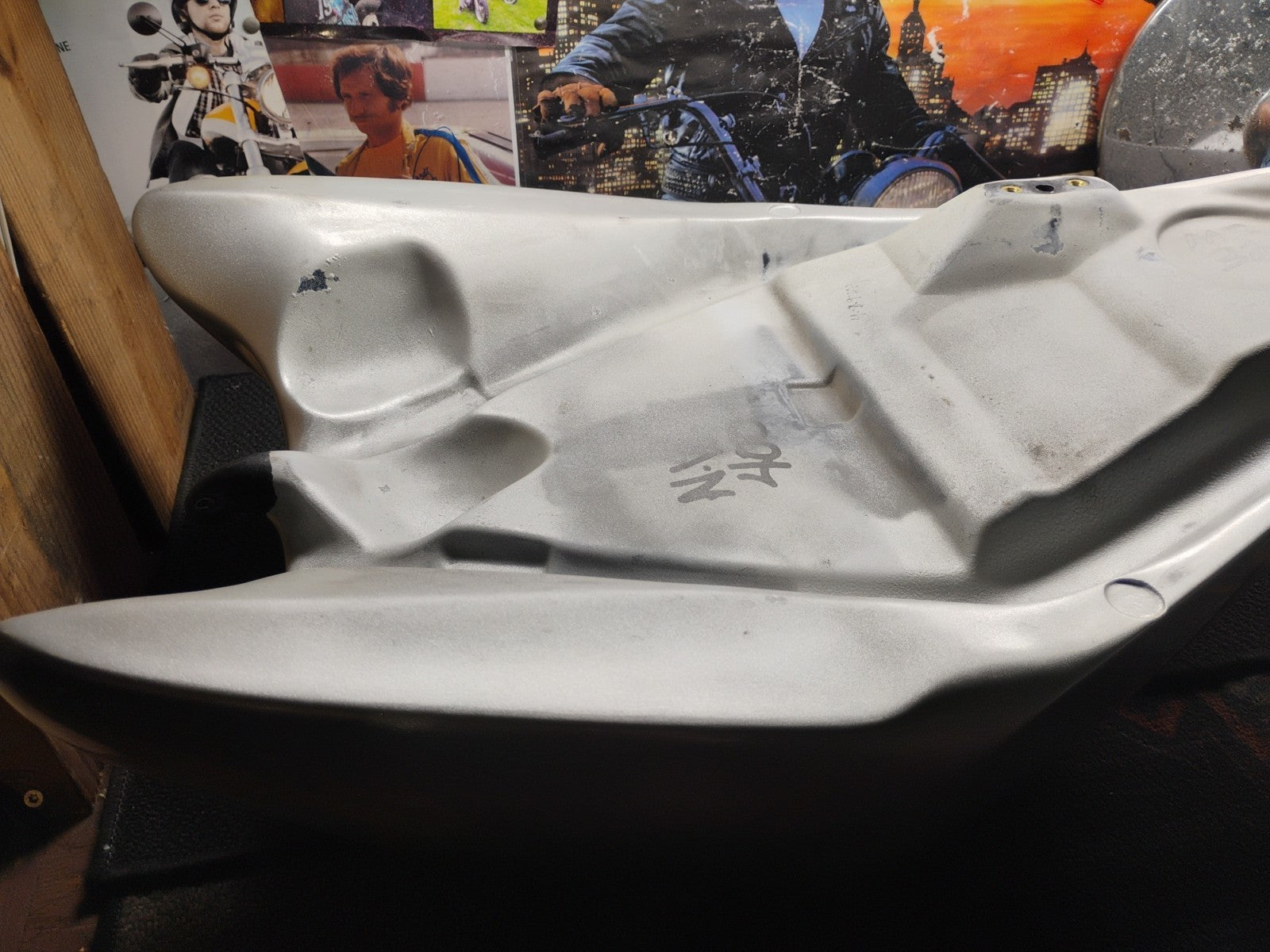 2002 Buell M2 Cyclone Silver Manta Ray Gas Fuel Tank OEM