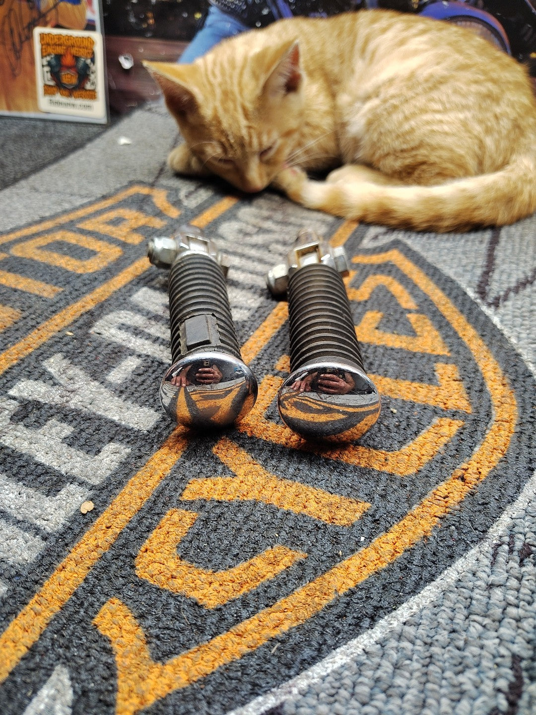 Chrome Tip Harley-Davidson Highway Foot Pegs Off 2001 Heritage Softail