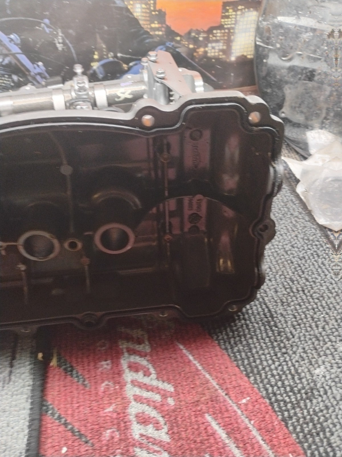 21 Triumph Rocket III 3 GT 2500 engine head valve cover cam rocker cover