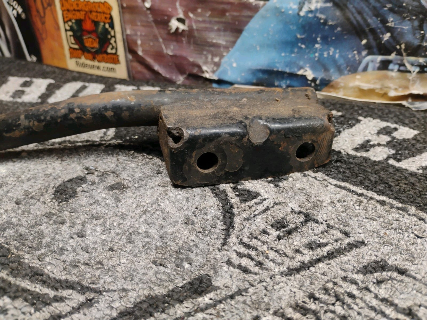 OEM Harley-Davidson Sportster Exhaust Support Bracket 1999 XLH XL1200 XL883
