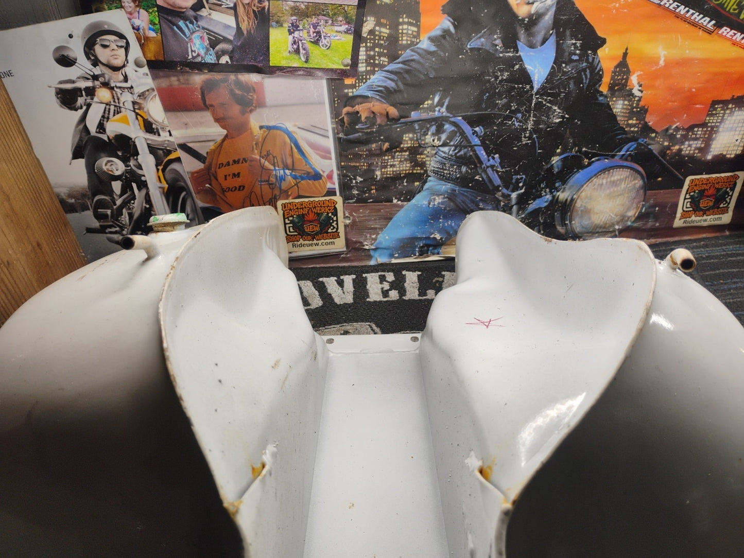 1985 Artic White Champagne Gold Sample Electra Glide Tank