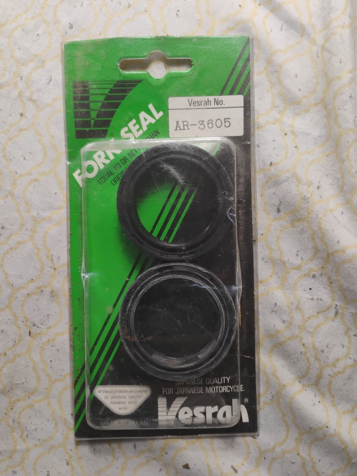 Vesrah AR-3605 - FRONT FORK SEAL - QTY 2 - (Fits: Kawasaki, Yamaha) Nos