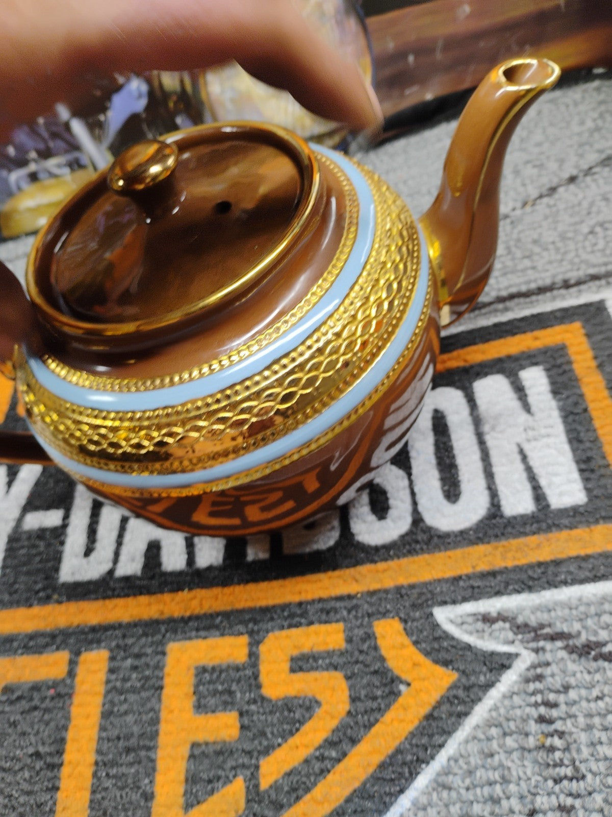 Vintage Sadler Gold & Brown Teapot made in Staffordshire England. No Chips 