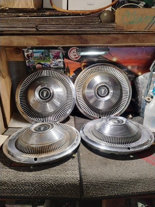 *Set of 4* Vintage 1968-1969 Ford Galaxie LTD 15" Hubcaps Wheel Covers USED