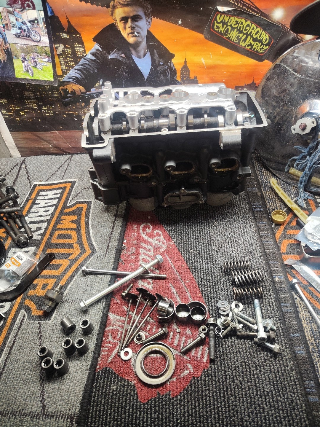 2009 Triumph Street Triple 675 Cylinder Head With Cams Cylinders And Hardware 