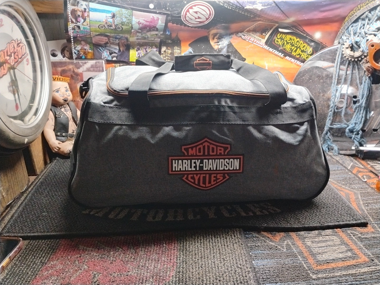 Harley-Davidson Bar & Shield Logo Duffel Bag w/ Adjustable Strap - Heather Gray