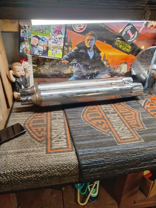 17-23 Harley Davidson Tri Glide Ultra Chrome Exhaust Mufflers Muffler 64900244A