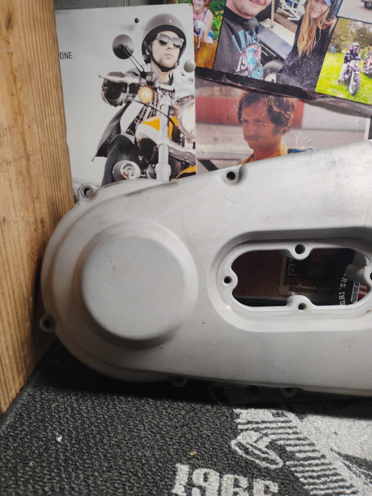 OEM Harley Davidson Primary Clutch Cover 60506-99 Softail Dyna 1999-2005