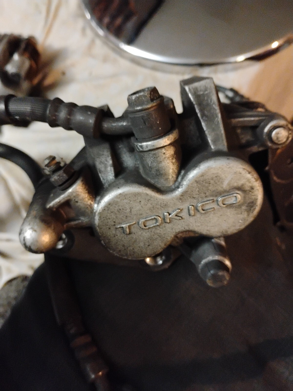 Front Brake Caliper 2010 Kawasaki Vulcan 900 VN900C Custom 2816A