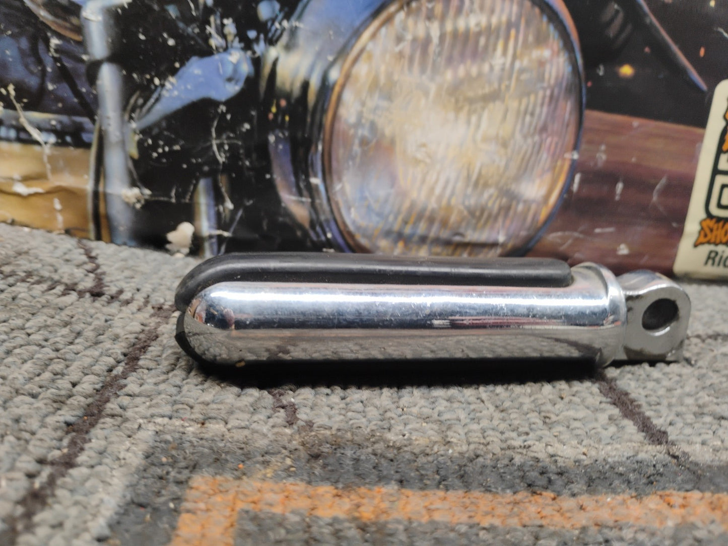 979 D HONDA VTX 1300 C 2005 AFTERMARKET REAR PEG Left