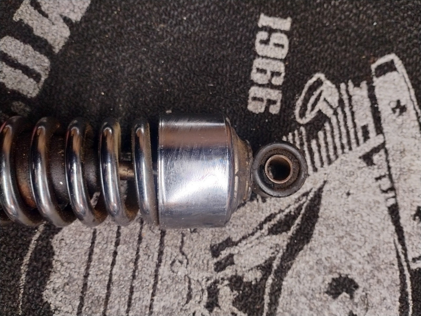 OEM Harley Davidson FXD Dyna Rear Shocks Wide Glide Low Rider Super Glide