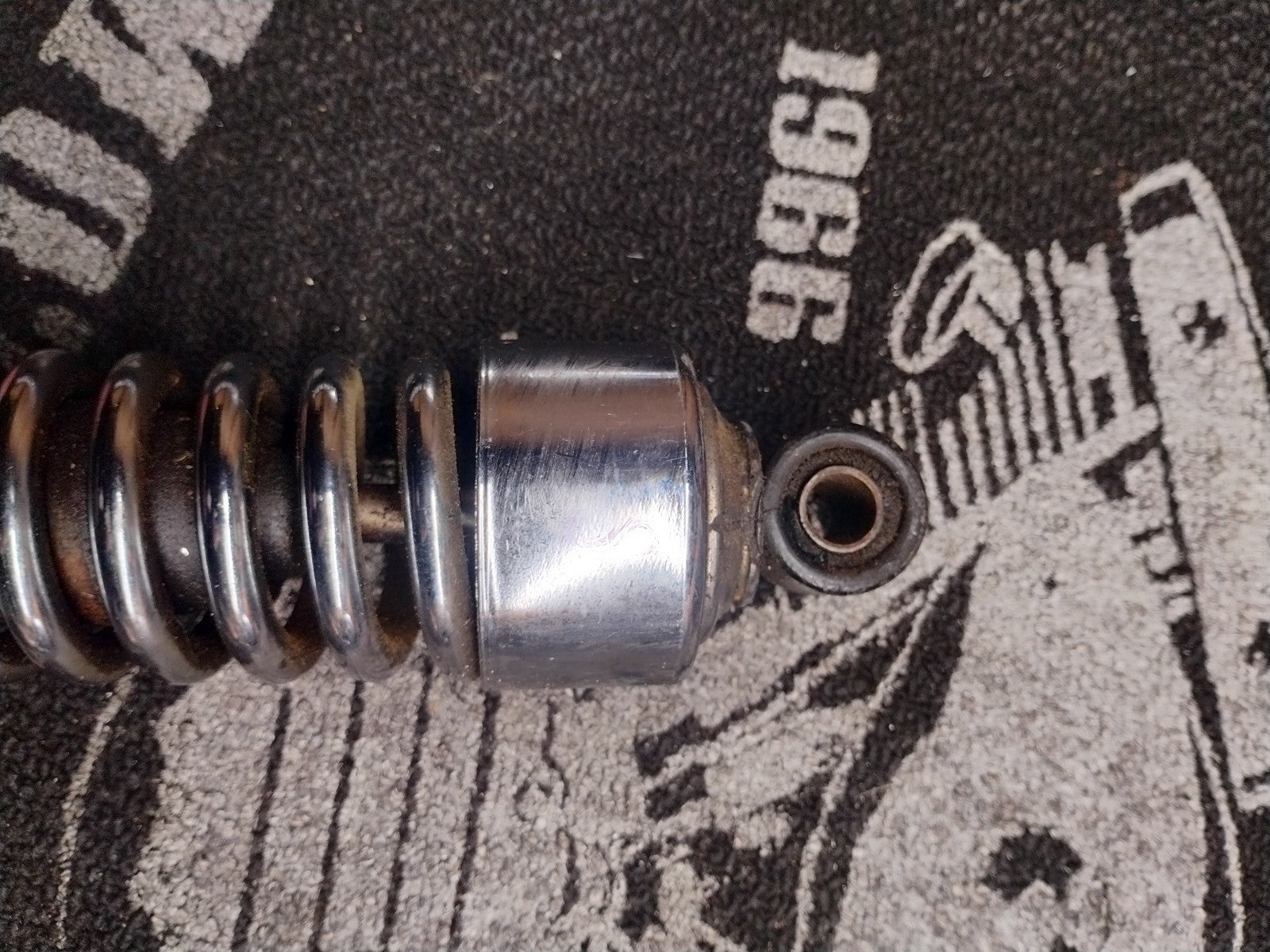 OEM Harley Davidson FXD Dyna Rear Shocks Wide Glide Low Rider Super Glide