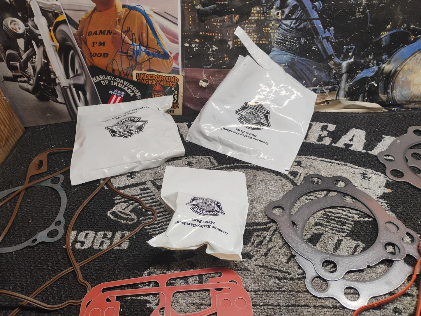 Harley-Davidson OEM 17049-04A Sportster Top End Gasket Kit 2004-2008 NOS
