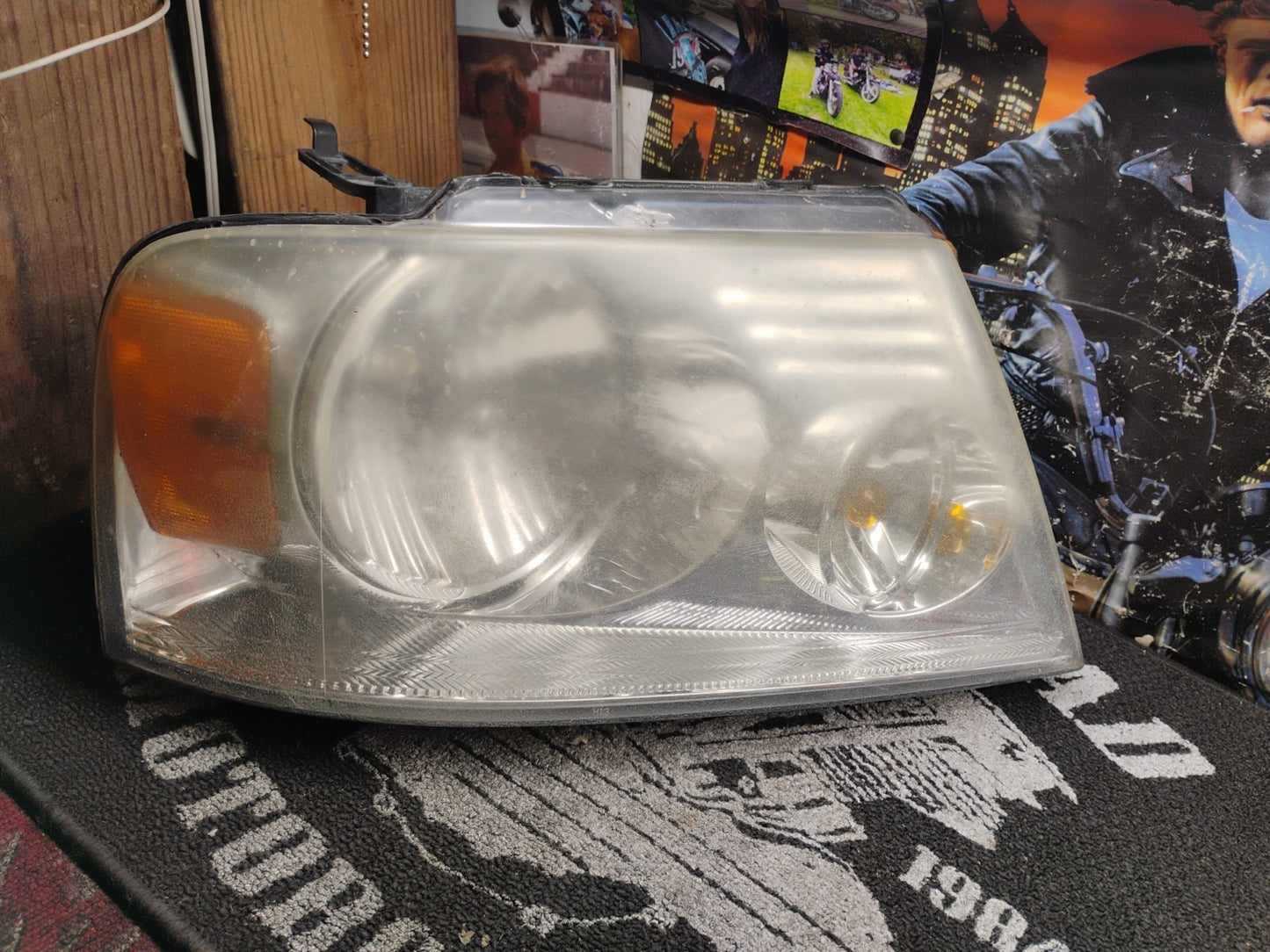 OEM 2004-2008 Ford F150 Passenger Right Headlight Assembly RH 7L34-13005-A F-150