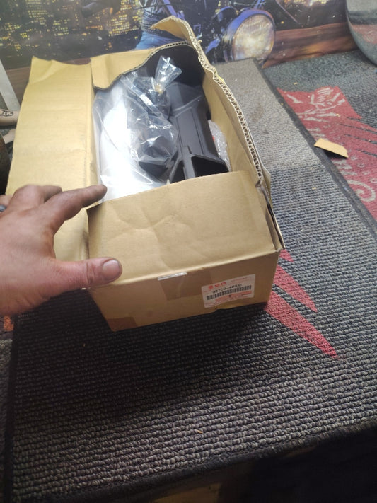 SUZUKI SIDE CASE BRACKETS 2022-2023 GSX-S 1000GT OEM GENUINE NEW 93700-48810