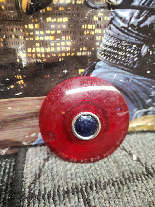 CHRIS PRODUCTS Turn Signal Lens - '63-'85 FL - Red with Blue Dot DHD3RB
