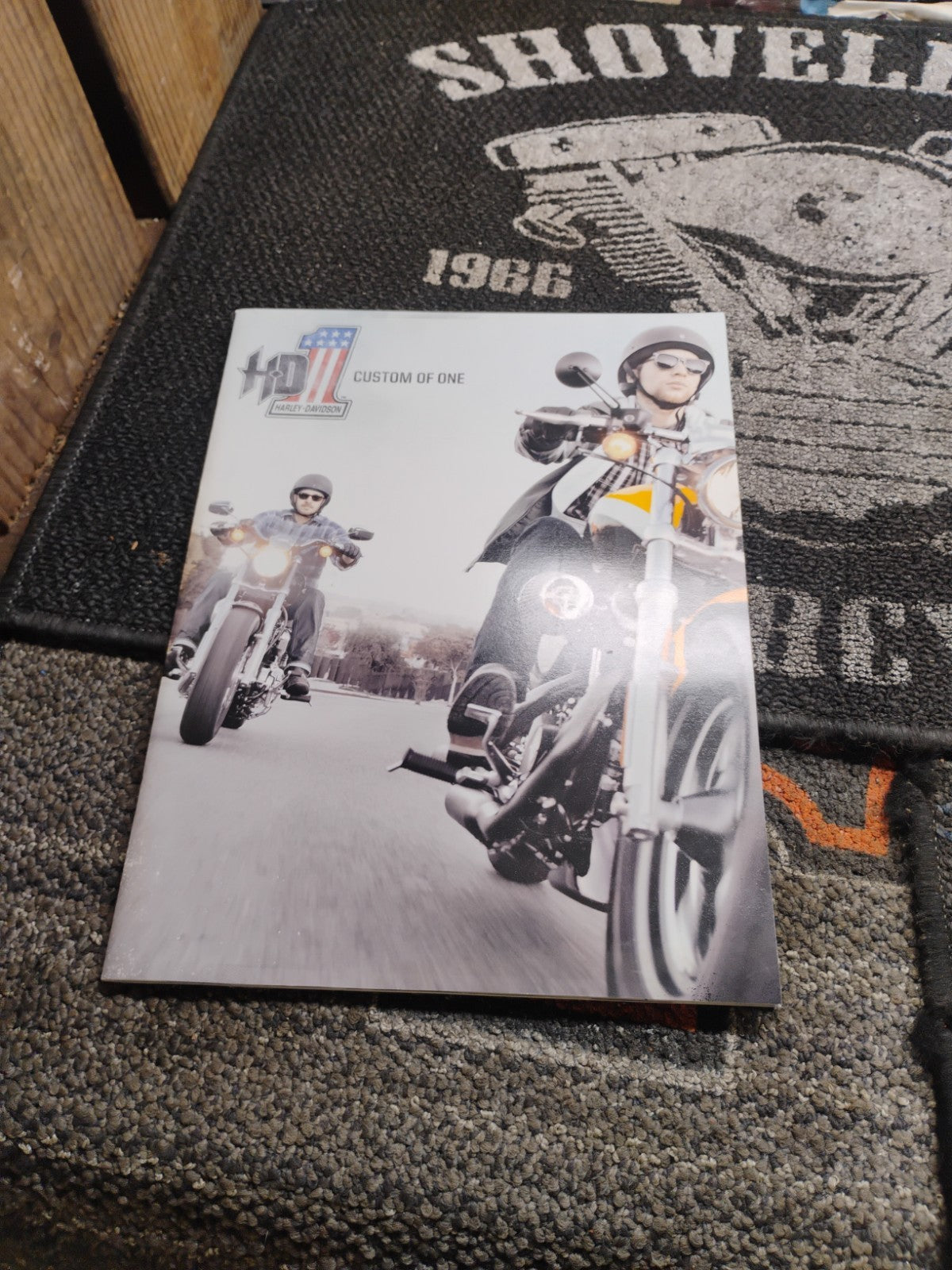 2011 HARLEY-DAVIDSON "Custom of One" Motorcycle Parts Accessory Catalog MINTY