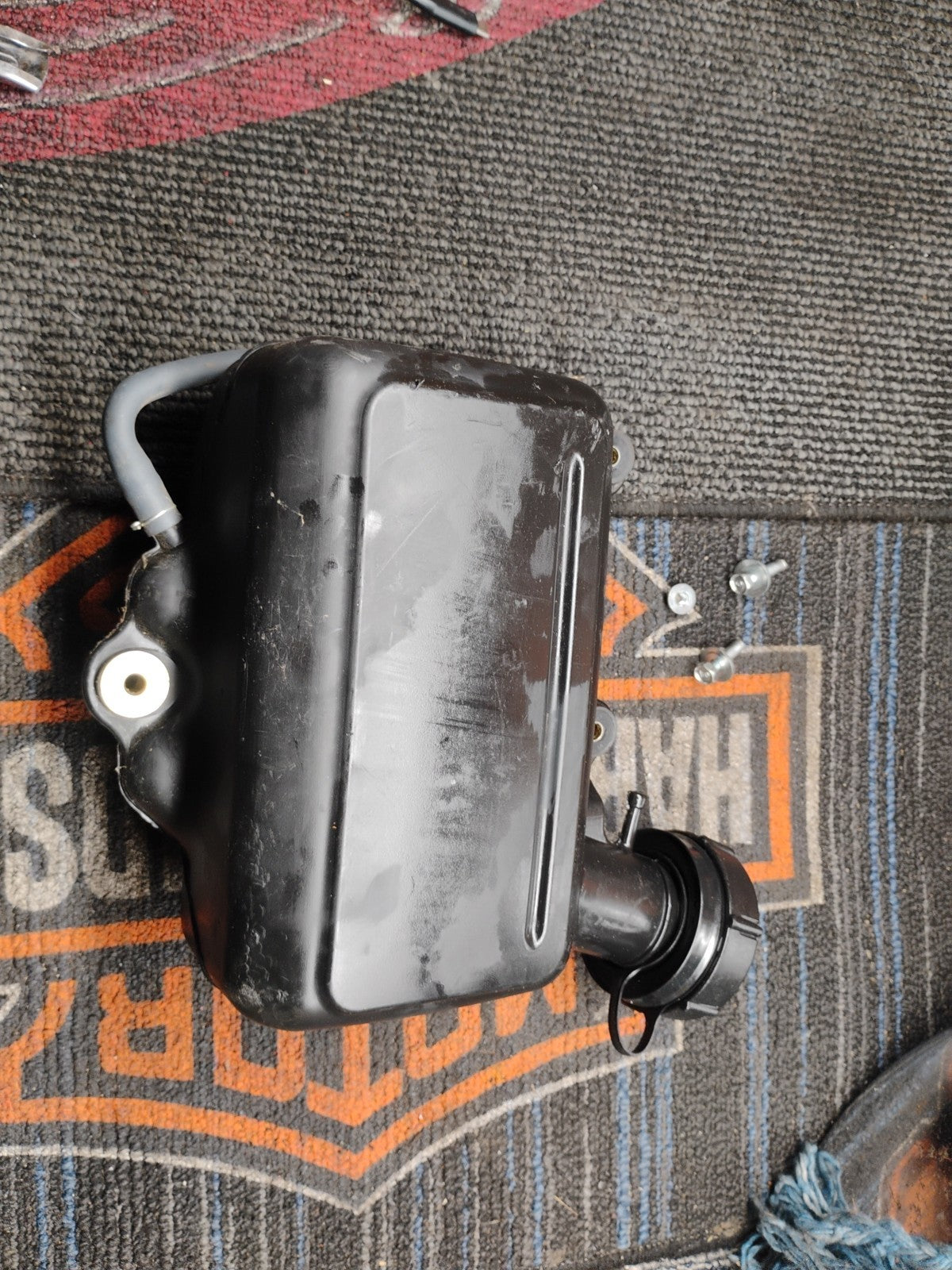 HONDA HS520 FUEL TANK & GAS CAP  WITH HARDWARE