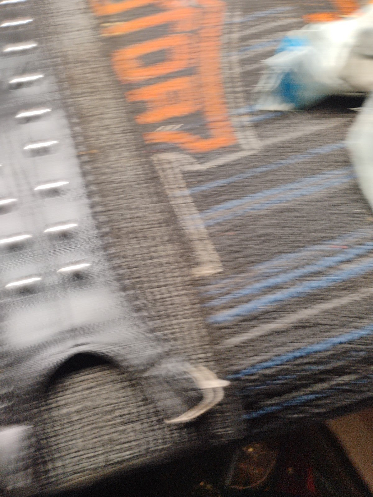 04-19 Harley Davidson Sportster Mustang Tank Bib 