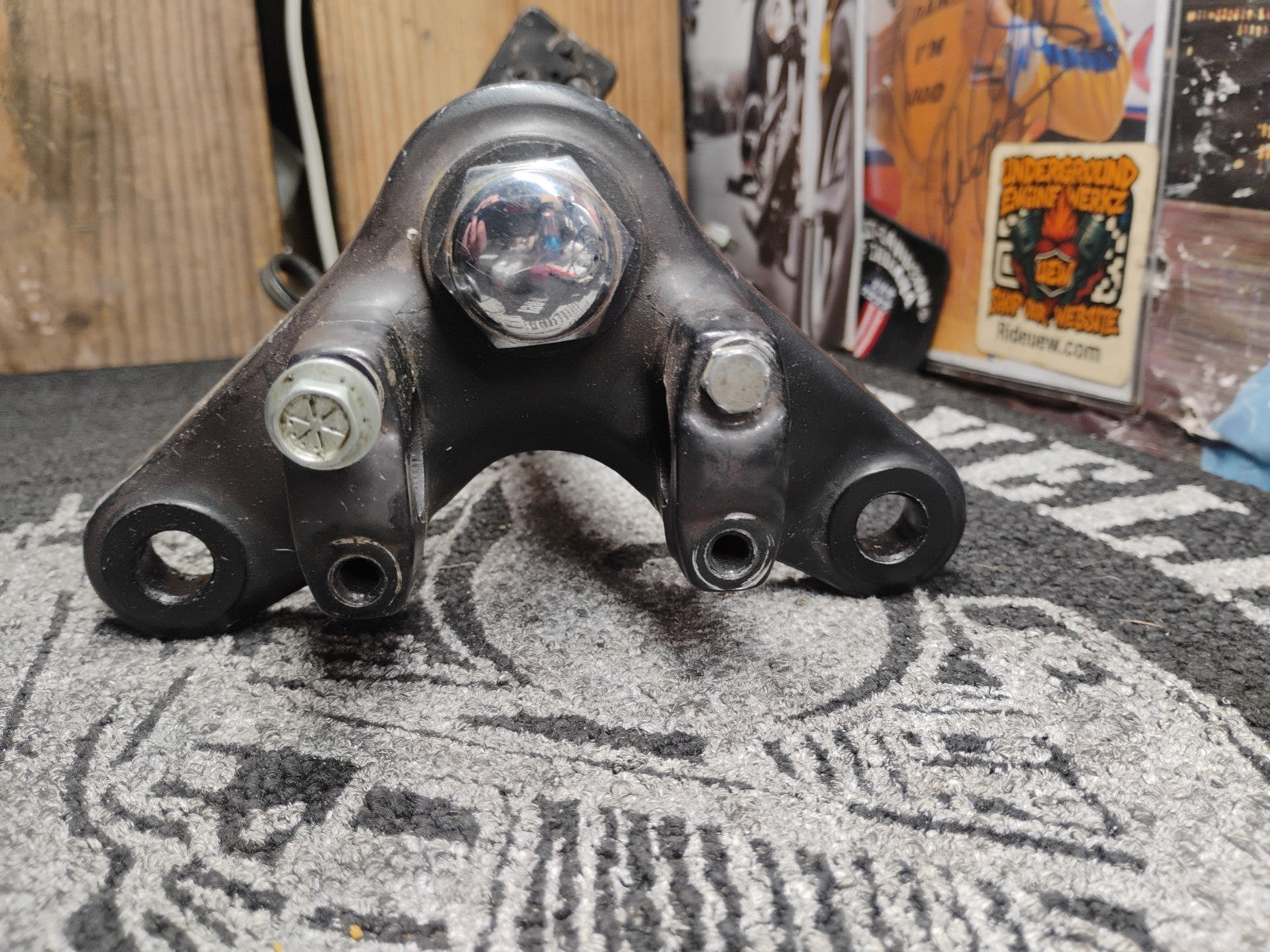 OEM 1971 Honda CB125 Triple Tree Steering Stem Fork Clamp Assembly