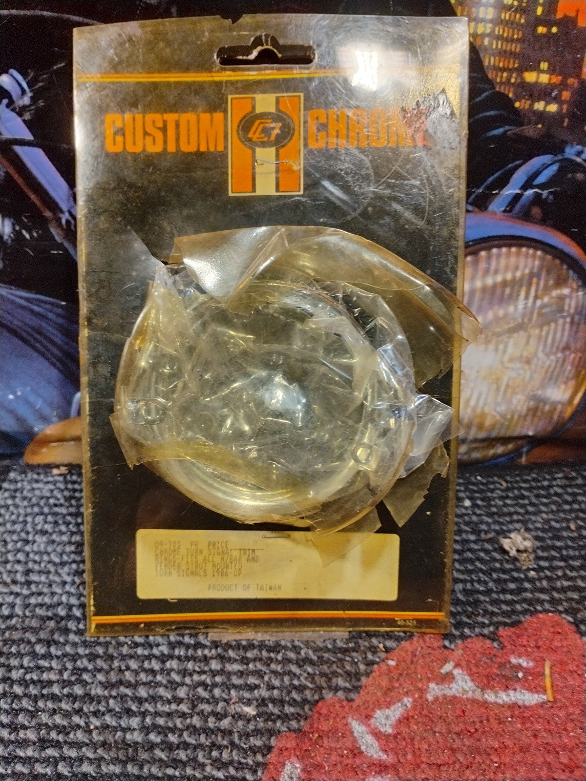 Harley Davidson  Lowrider Gauge Trim