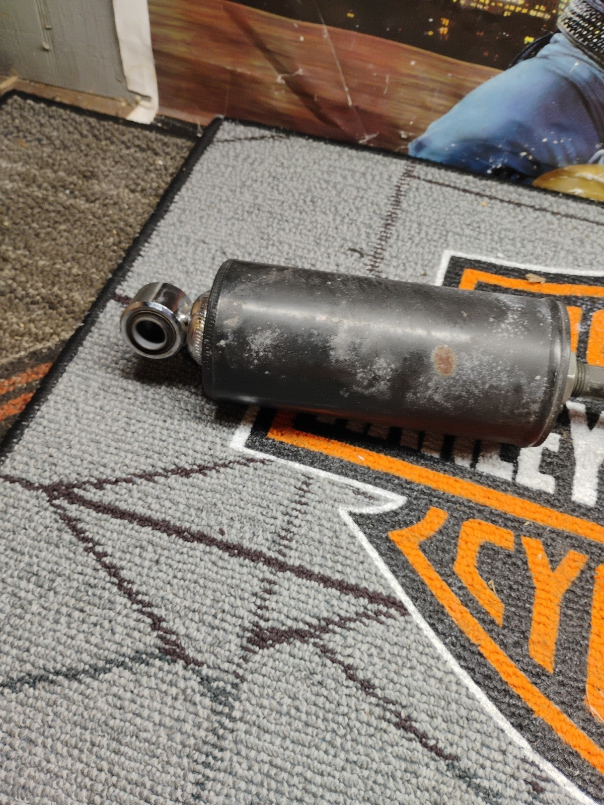 Harley-Davidson Original Shock Absorber Fat Boy Softail Slim Low