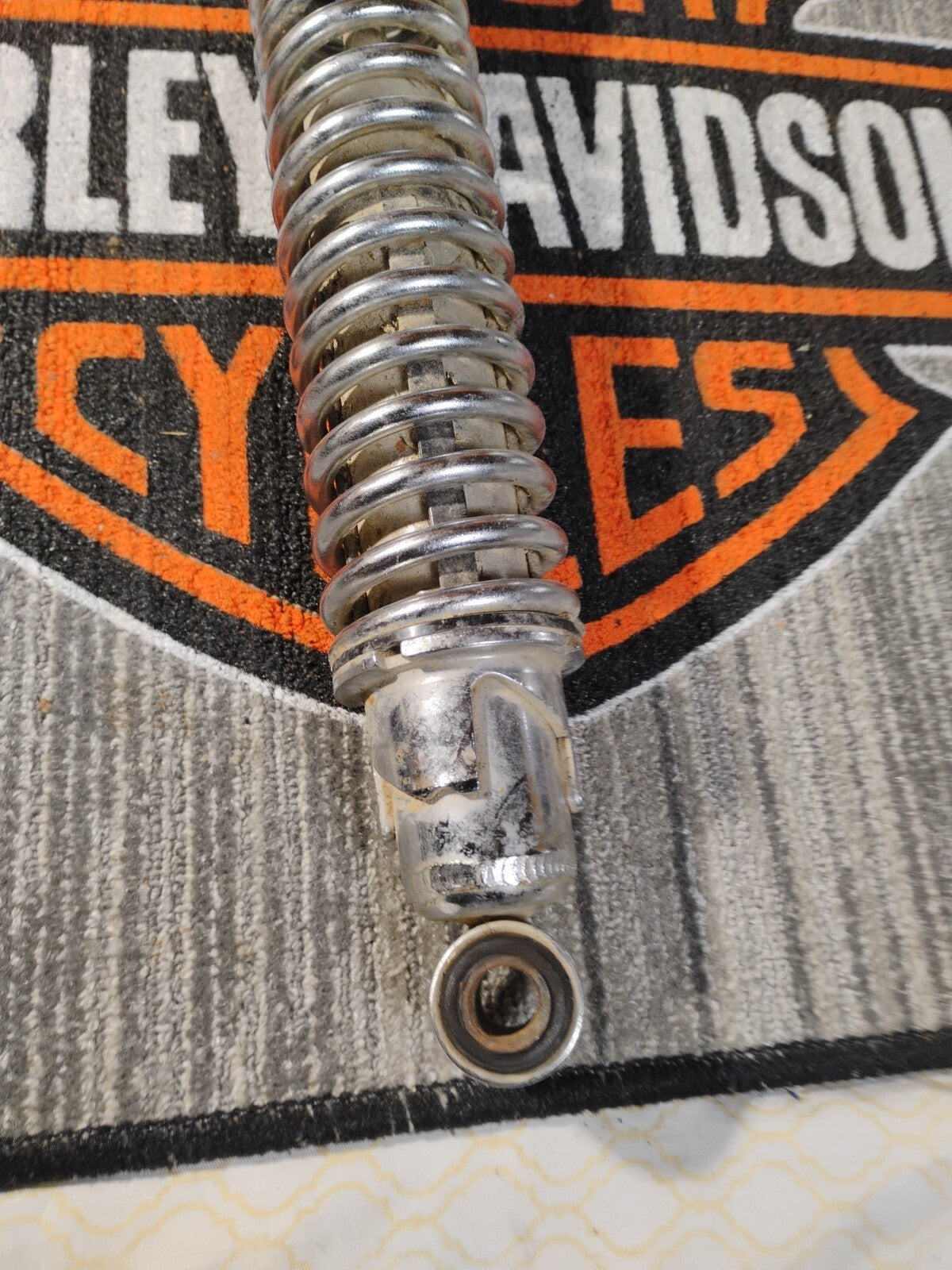 2001 Harley Davidson Sportster XL883 OEM Rear Shocks Right Left Shock 54566-97