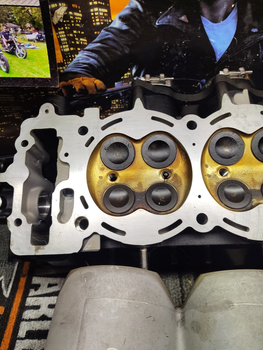 Triumph Speed Triple 1200 RS RR 2021 engine cylinder barrel piston pistons