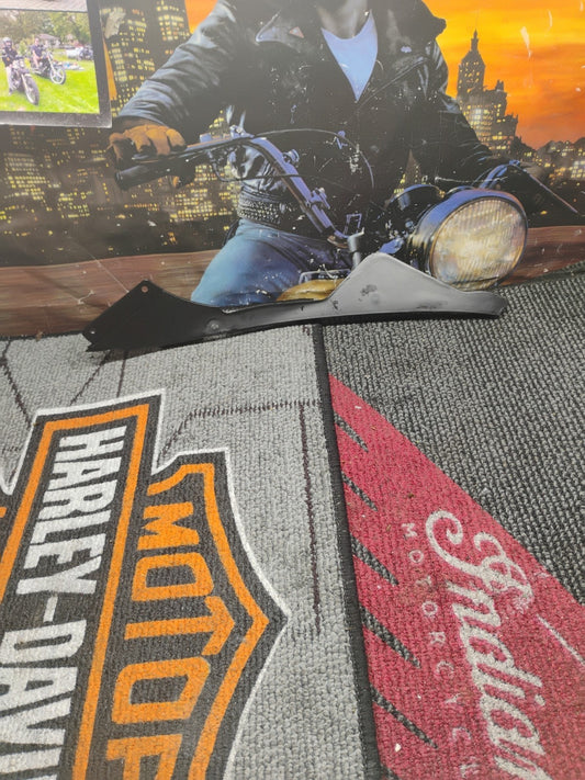 06 Yamaha YZF R6 OEM Left Lower Inner Fairing Cowl