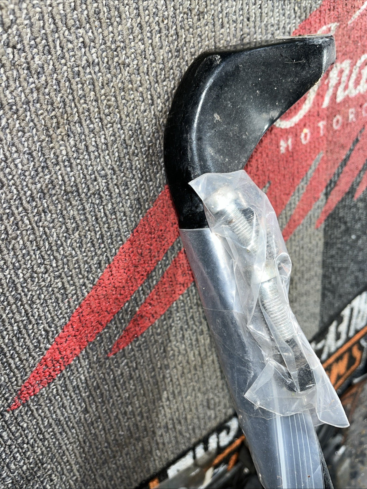 Highway Engine Guard Crash Bar Fit For Indian Roadmaster Chiefton Dark Horse