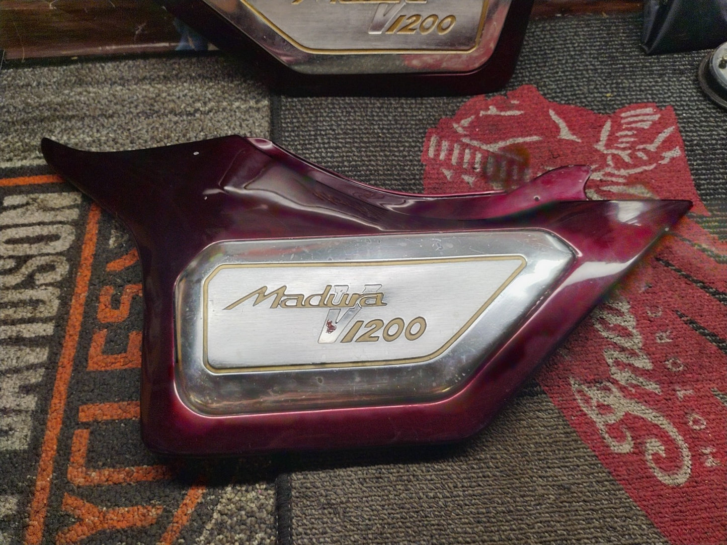  1985-86 SUZUKI MADURA GV1200 RIGHT & LEFT SIDE FRAME COVERS MAROON 