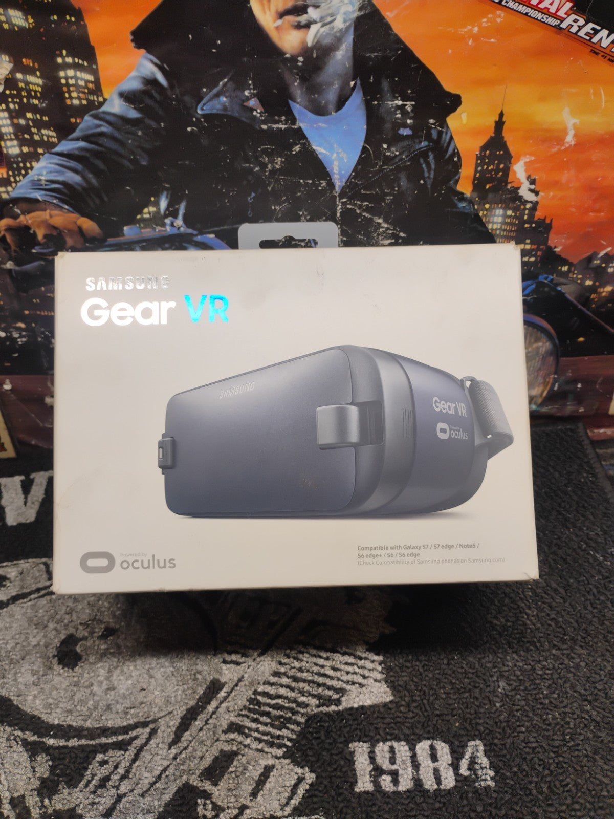 Samsung Gear VR SM-R323 Oculus VR Headset For Galaxy S7 S7 Edge S6 Note 5