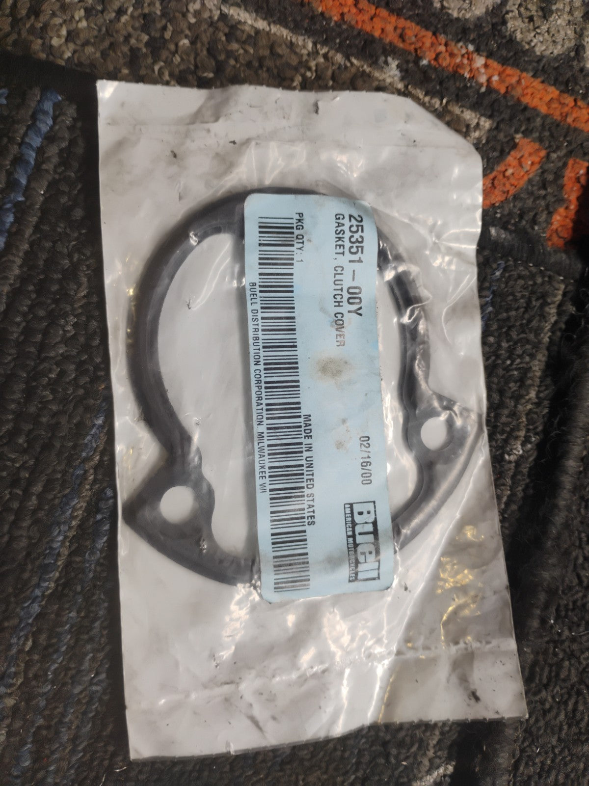 NOS OEM Buell Clutch Cover Gasket 25351-00Y