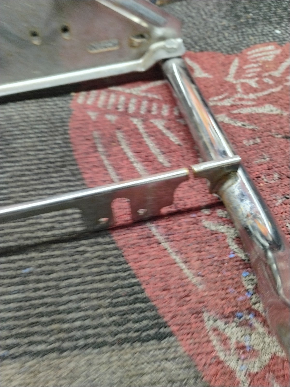 07 HARLEY DAVIDSON FLTHCUIP TRUNK TOUR PAK TAG MOUNT BRACKET