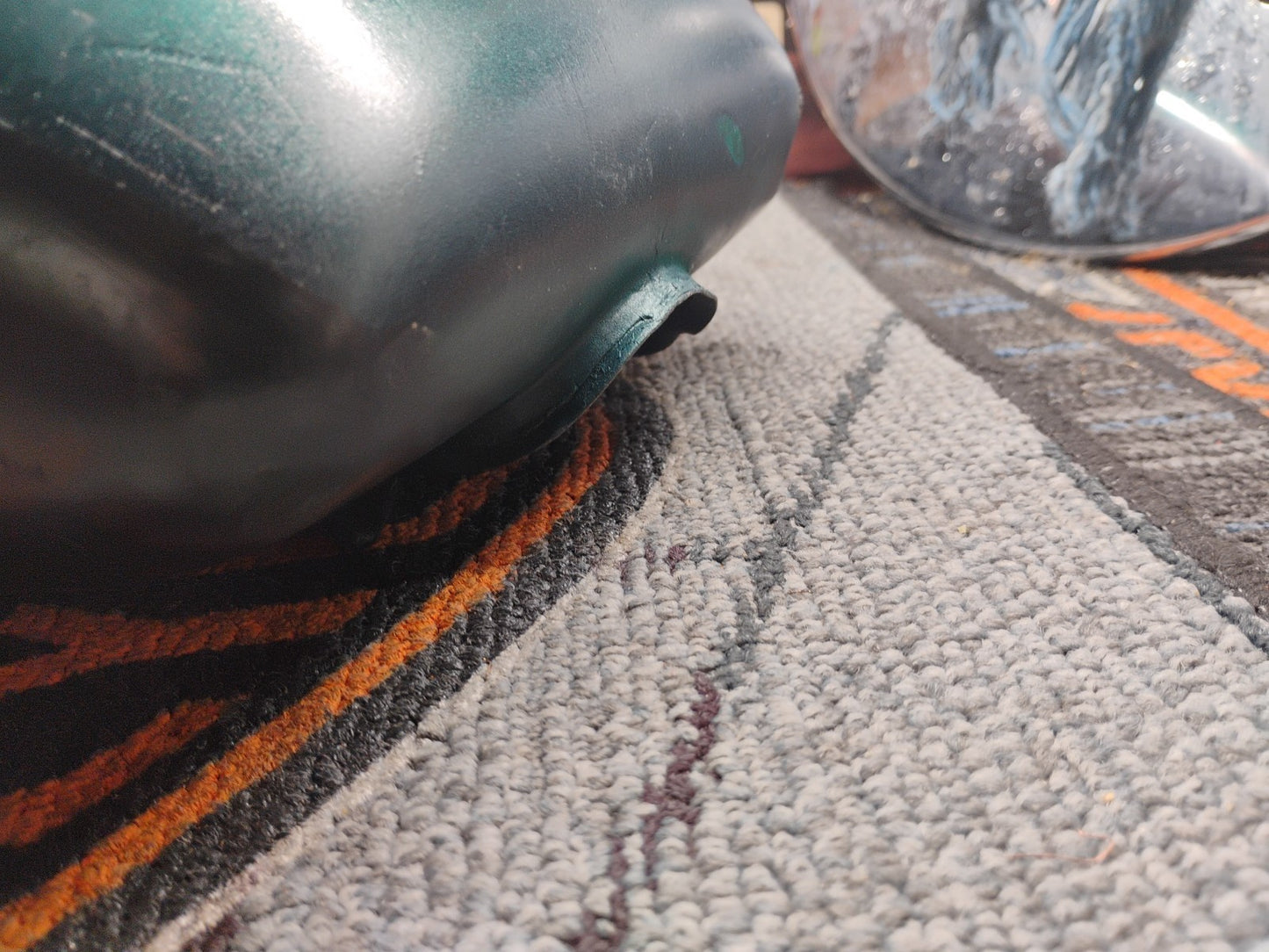 VINTAGE 1970s HARLEY DAVIDSON FUEL TANK 