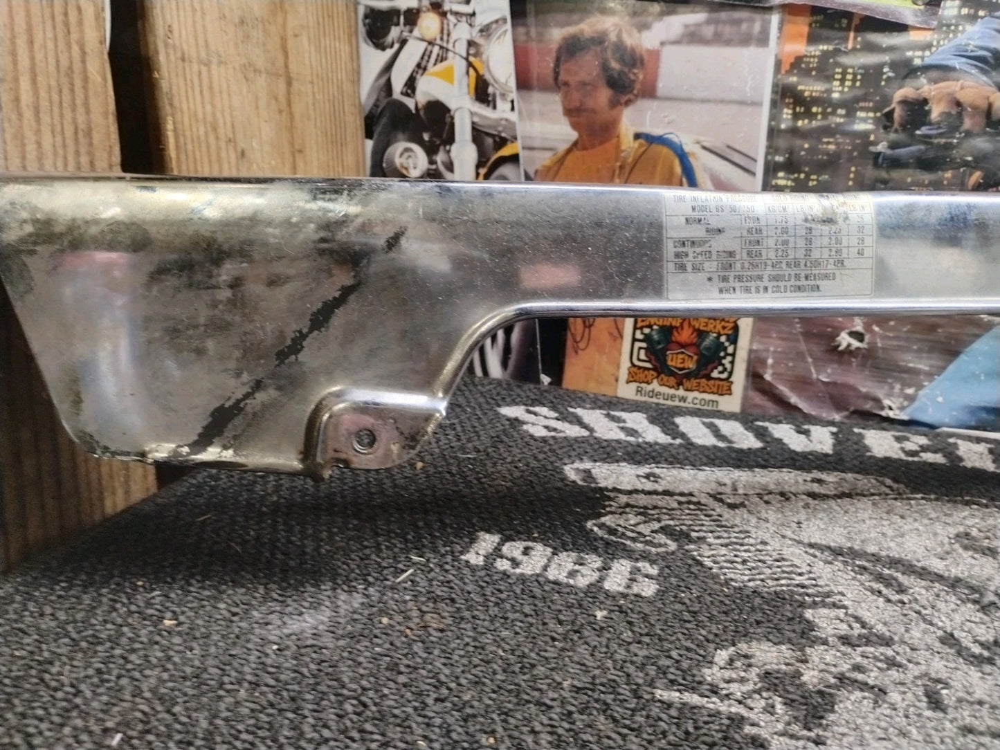 1981 Suzuki GS550 GS550L 550L S713' chainguard chain guard cover