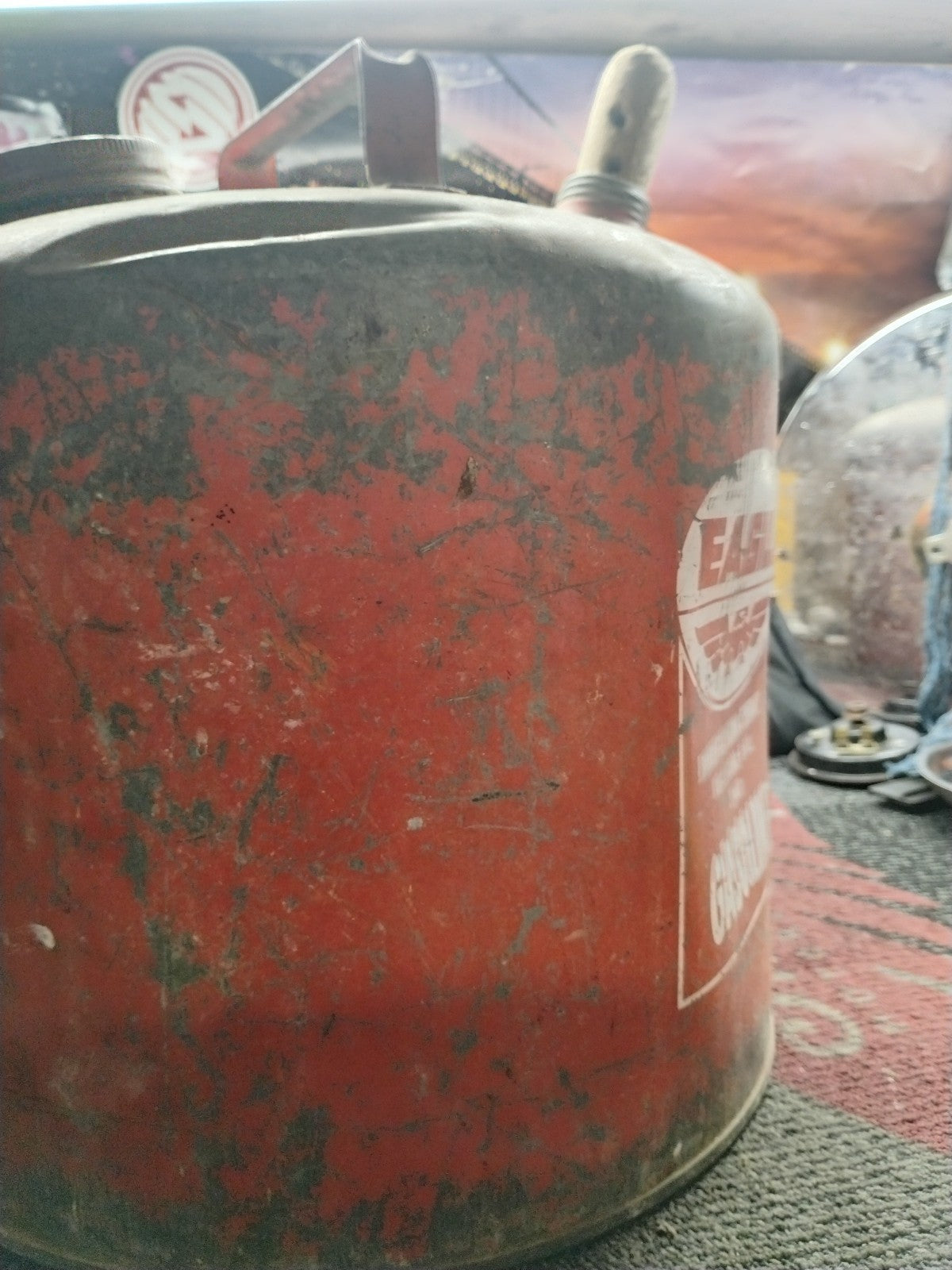 VINTAGE EAGLE THE GASSER 5 GALLON GAS CAN NO SPOUT