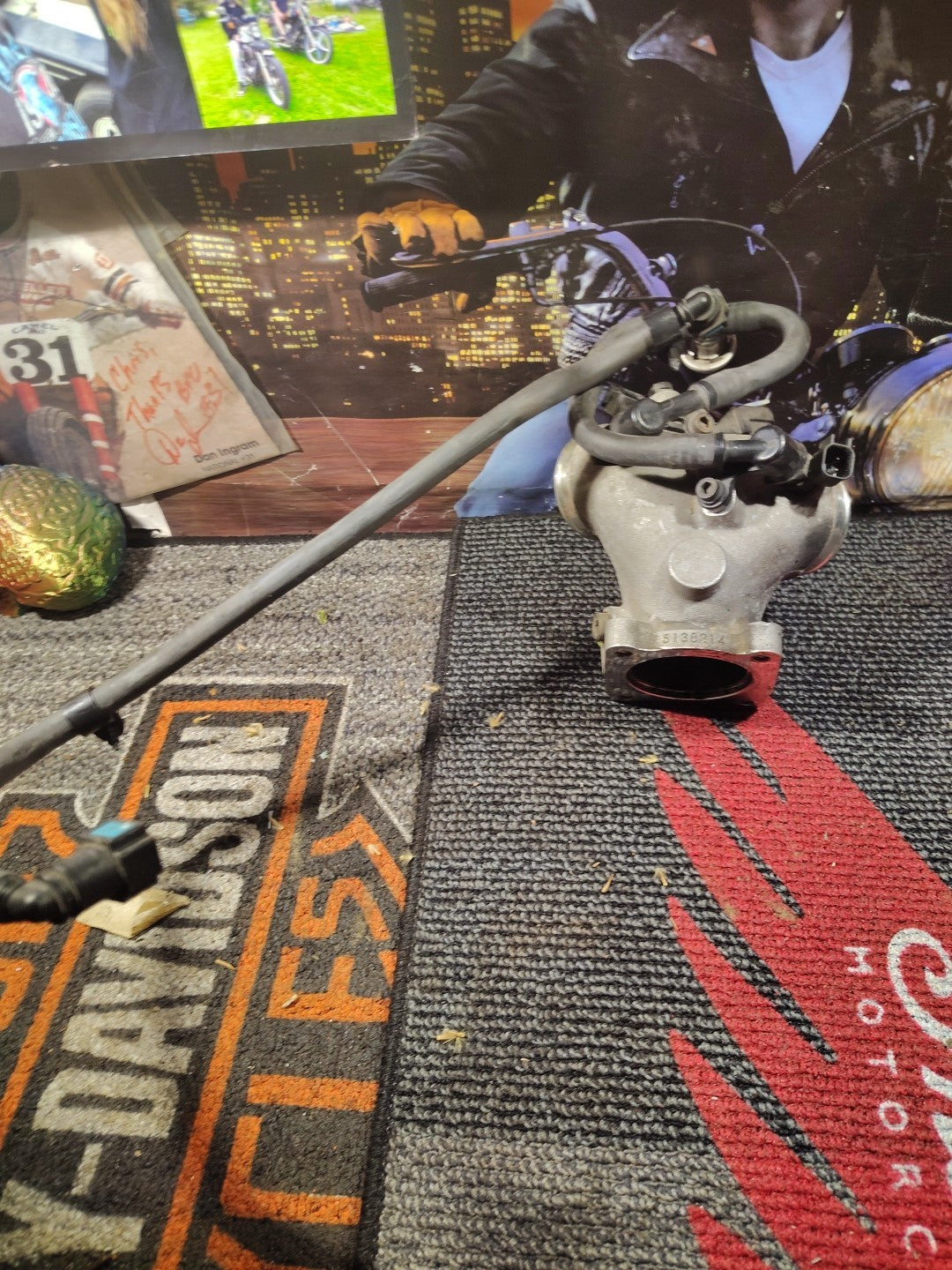 2017 indian chief OEM INTAKE MANIFOLD