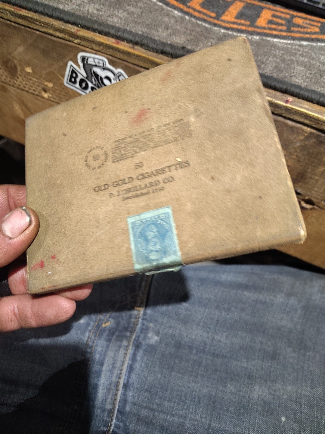 Travelstamps: 1933 US Revenue Series 103 - 50 Class A Cigs Stamp On Old Gold Box