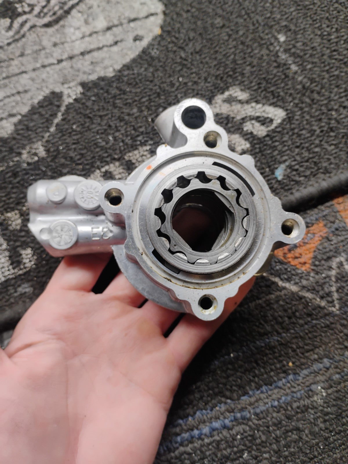 Harley-Davidson OEM Twin Cam Oil Pump Housing 26290-99B 1999-2006