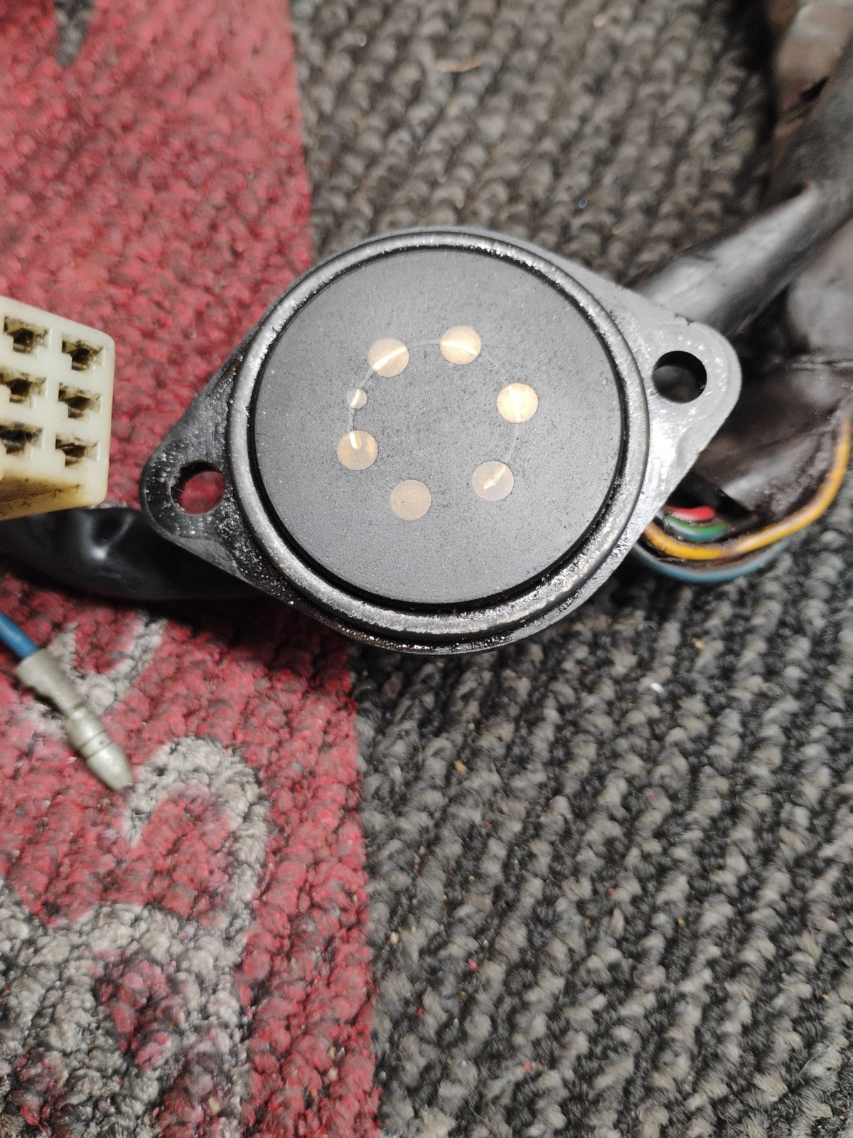 81 SUZUKI GS1000 GS 1000 GEAR SHIFT INDICATOR BODY