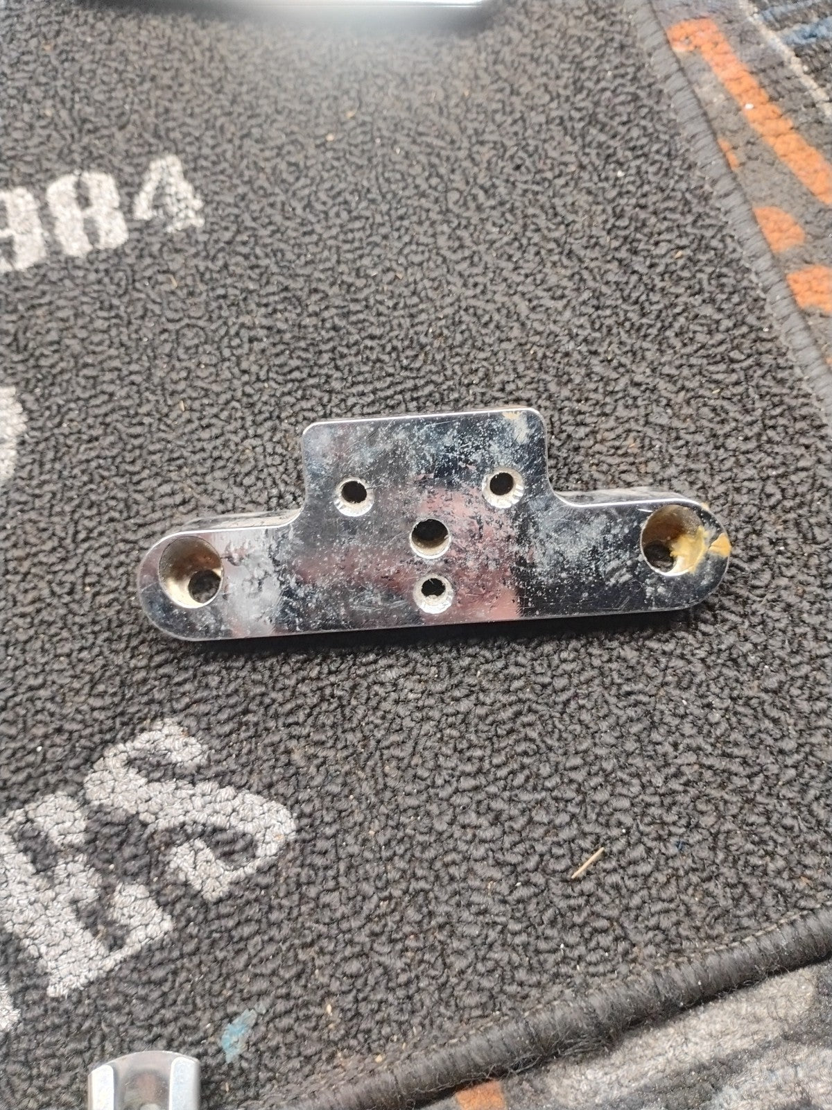 OEM Harley-Davidson License Plate Mount Bracket Chrome Steel