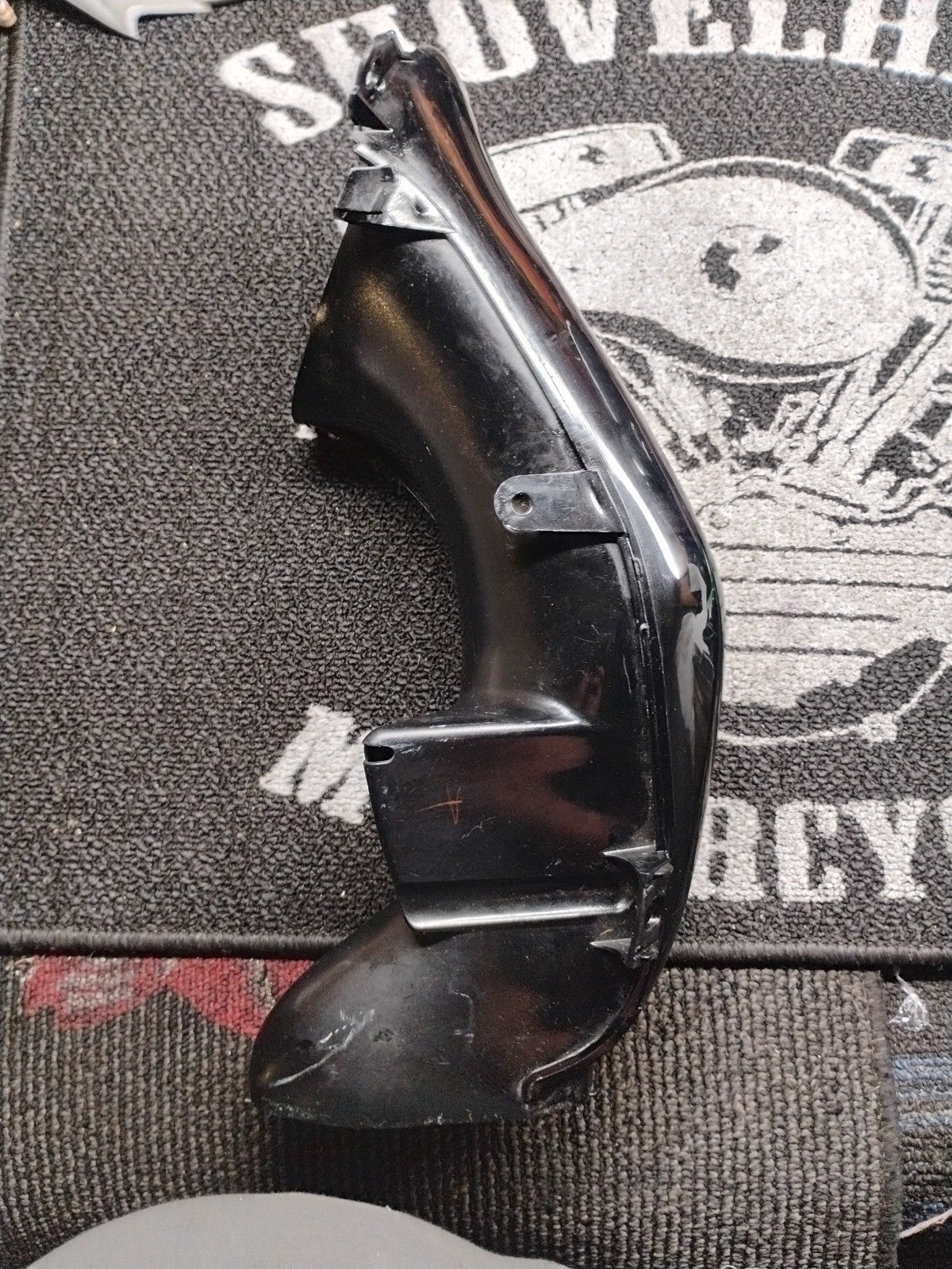 2004-2006 Yamaha YZFR1 YZF R1 AIR INTAKE DUCT 1