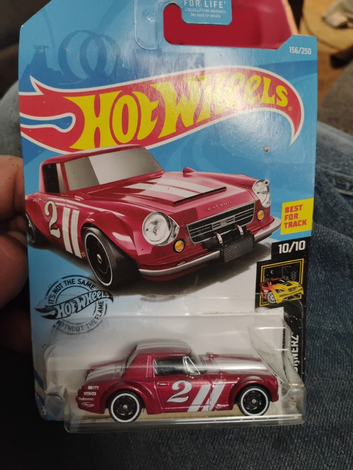 Hot Wheels 2019 Nightburnerz - Fairlady 2000 B14/B16/T