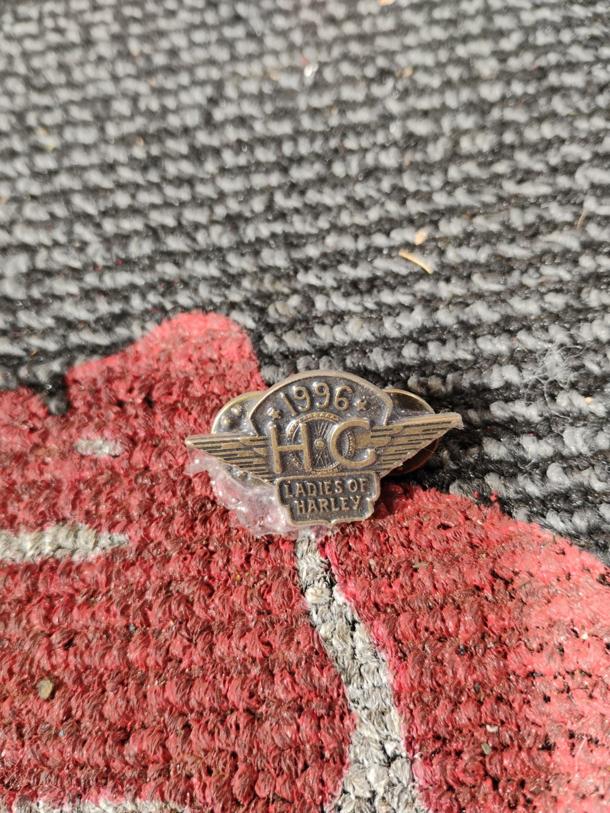 1995 LADIES OF HARLEY WOMEN'S VEST JACKET PIN~Harley Davidson HOG Owners Group