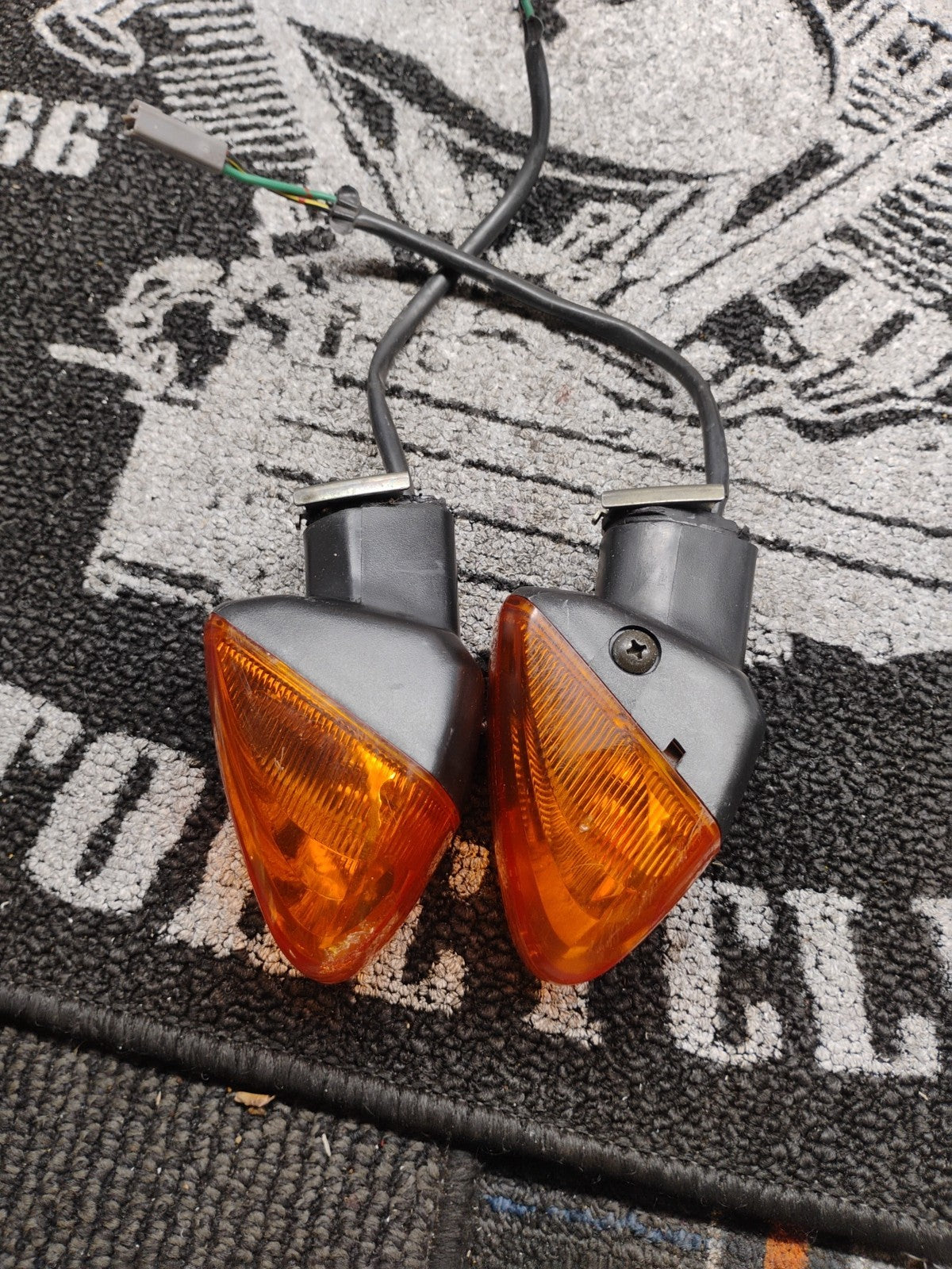 SHORT Motorcycle Turn Signals ZX1000 ZR750 KLE650 KLE500 23037-0068