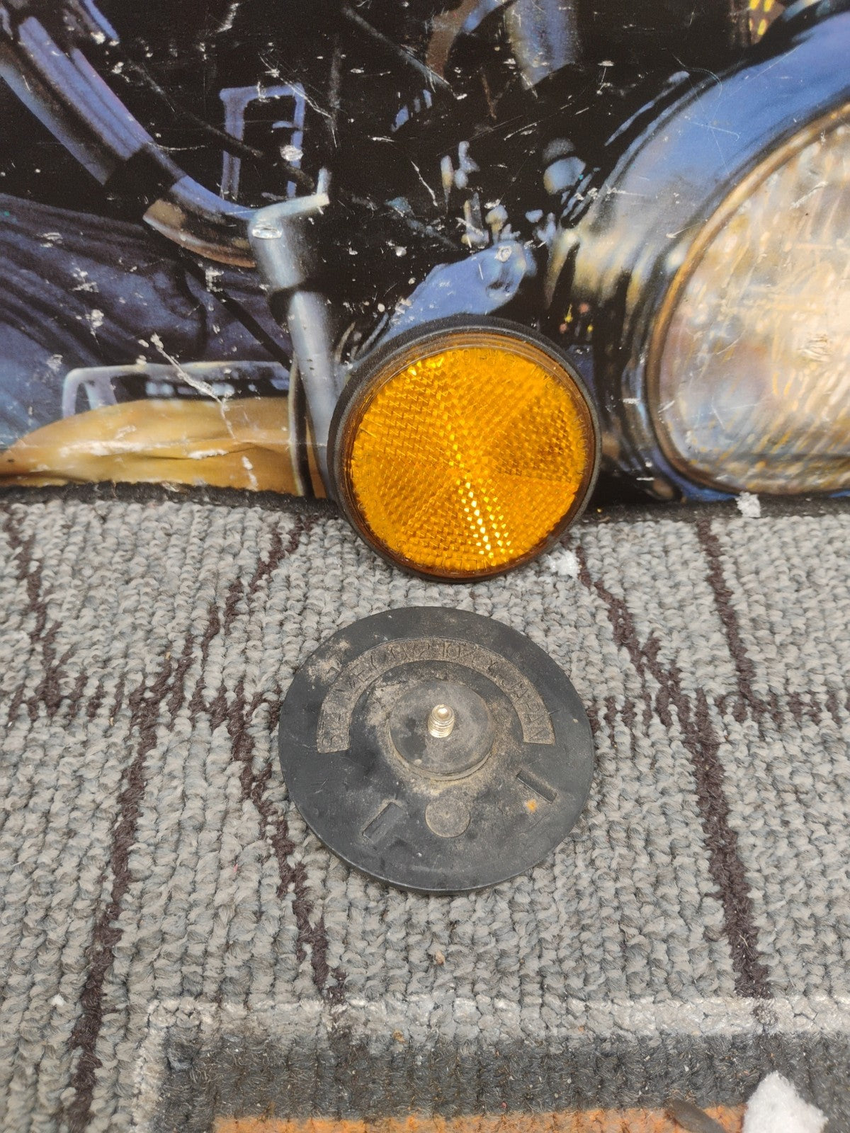 Round Amber Motorcycle Reflector Stanley 072-1042 R-168 Yamaha5.5 cm OD