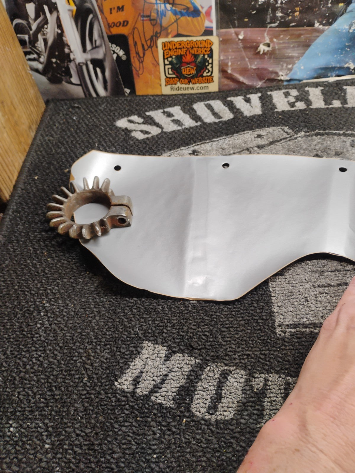 NOS Harley-Davidson 14224-89 Windshield Decal FLT-ULTRA Silver 